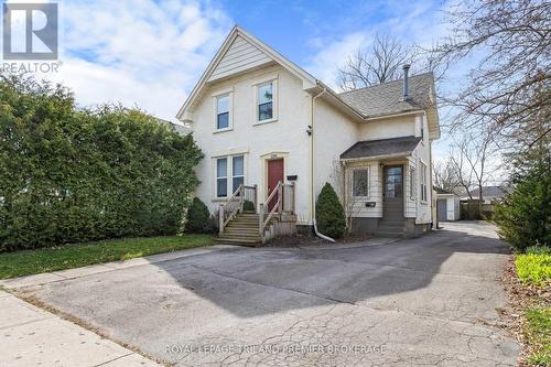 1284 Springbank Avenue, London, ON - Outdoor With Facade