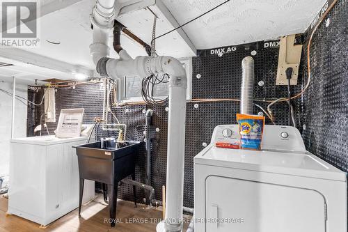 1284 Springbank Avenue, London, ON - Indoor Photo Showing Laundry Room