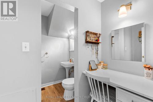 1284 Springbank Avenue, London, ON - Indoor Photo Showing Bathroom