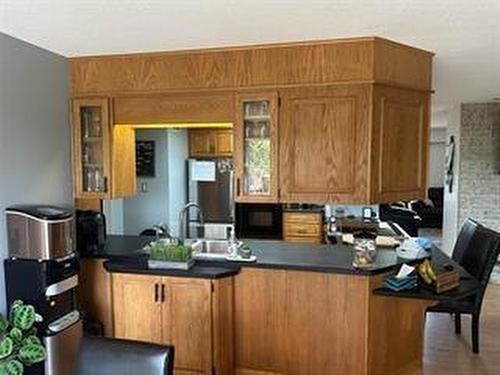 245 Swan River Drive, Swan River, MB - Indoor Photo Showing Kitchen