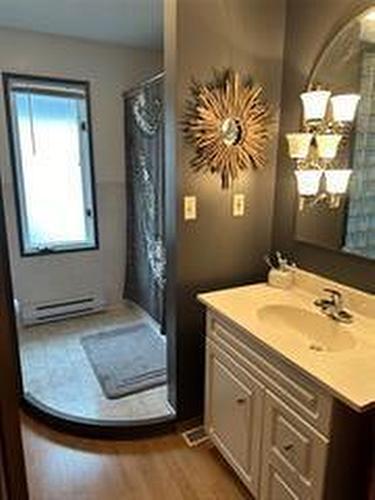 245 Swan River Drive, Swan River, MB - Indoor Photo Showing Bathroom