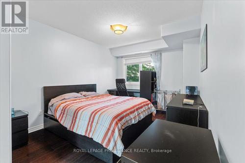 107 - 15 Heartwood Drive, Belleville, ON - Indoor Photo Showing Bedroom