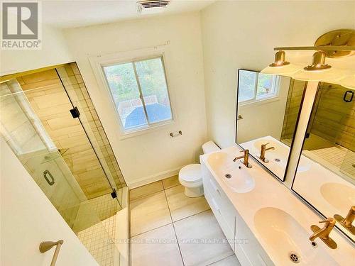 22 Doyle Drive, Barrie, ON - Indoor Photo Showing Bathroom