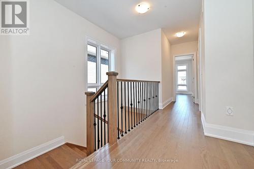 15 Schmeltzer Crescent, Richmond Hill, ON - Indoor Photo Showing Other Room