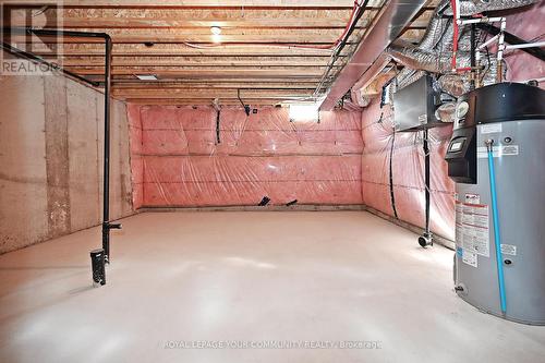 15 Schmeltzer Crescent, Richmond Hill, ON - Indoor Photo Showing Basement