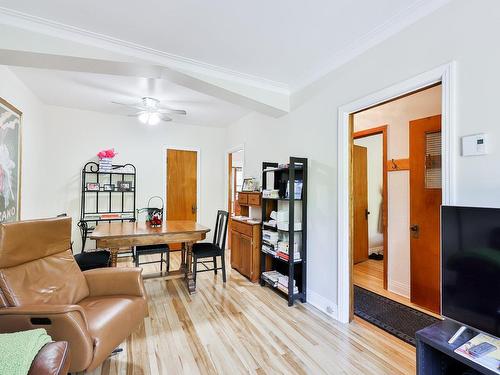 Salon - 10462  - 10464 Rue Chambord, Montréal (Ahuntsic-Cartierville), QC - Indoor Photo Showing Living Room