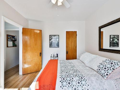 Chambre Ã Â coucher - 10462  - 10464 Rue Chambord, Montréal (Ahuntsic-Cartierville), QC - Indoor Photo Showing Bedroom