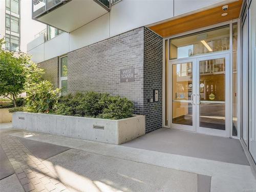 1601-989 Johnson St, Victoria, BC - Outdoor With Balcony With Exterior