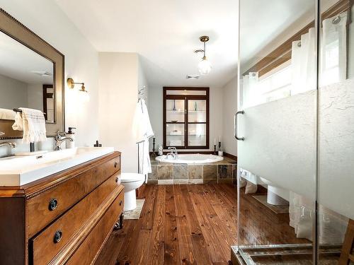 Ensuite bathroom - 125 Rue Crépin, Salaberry-De-Valleyfield, QC - Indoor Photo Showing Bathroom