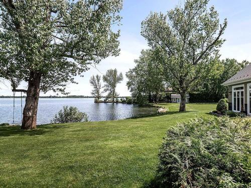 Waterfront - 125 Rue Crépin, Salaberry-De-Valleyfield, QC - Outdoor With Body Of Water