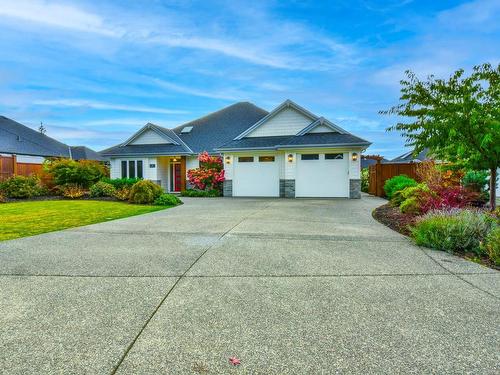 1001 Brookfield Cres, Parksville, BC 