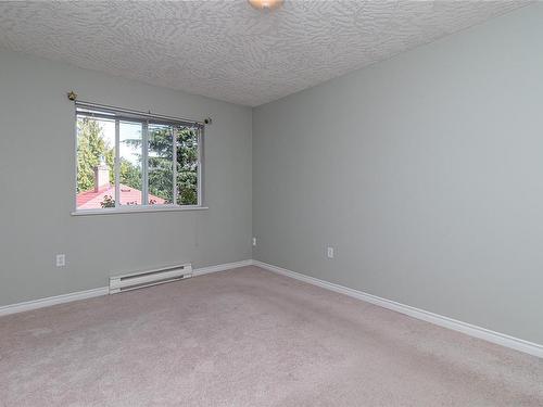 201-321 Mckinstry Rd, Duncan, BC - Indoor Photo Showing Other Room