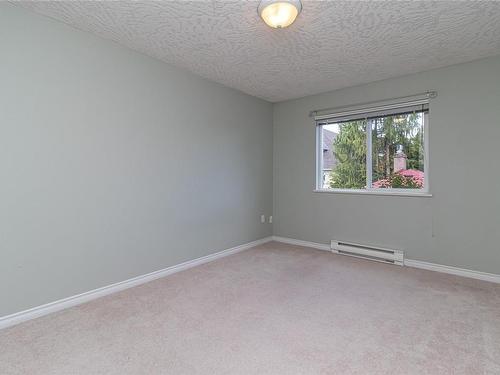 201-321 Mckinstry Rd, Duncan, BC - Indoor Photo Showing Other Room