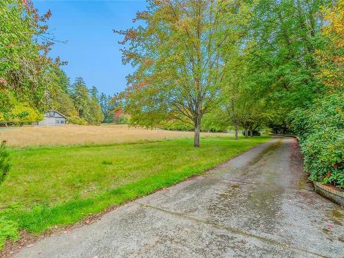 1785 Maple Bay Rd, Duncan, BC 