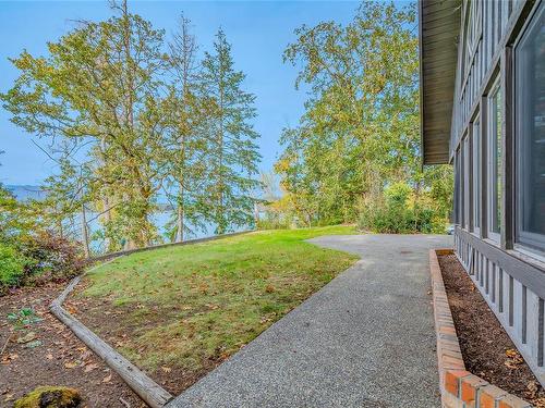 1785 Maple Bay Rd, Duncan, BC 