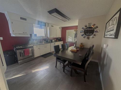 108 Renison Street, Nipigon, ON - Indoor Photo Showing Dining Room