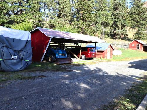 4322 Yellowhead Hwy, Barriere, BC - Outdoor