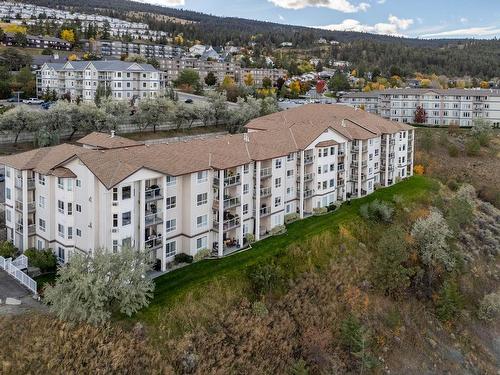 311-1120 Hugh Allan Drive, Kamloops, BC - Outdoor