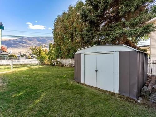 3330 Westsyde Rd, Kamloops, BC - Outdoor