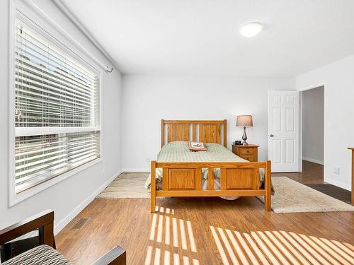 6394 Barnhartvale Road, Kamloops, BC - Indoor Photo Showing Bedroom