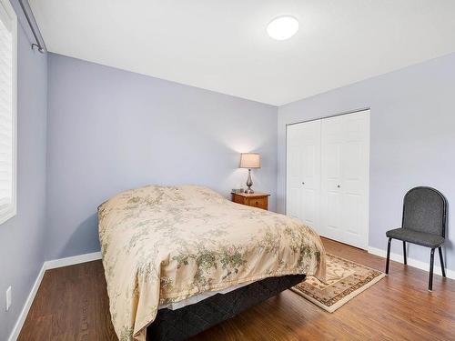 6394 Barnhartvale Road, Kamloops, BC - Indoor Photo Showing Bedroom