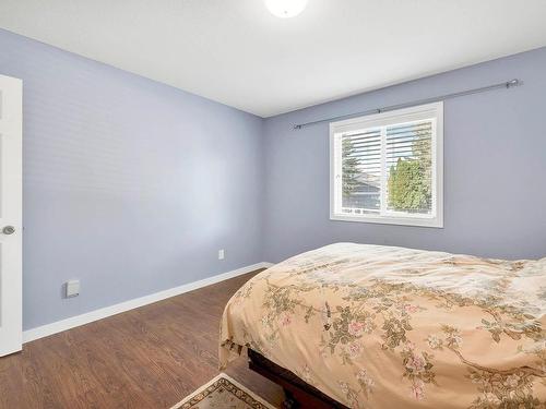 6394 Barnhartvale Road, Kamloops, BC - Indoor Photo Showing Bedroom