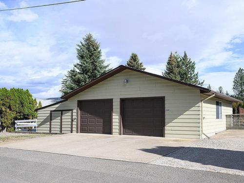 6394 Barnhartvale Road, Kamloops, BC - Outdoor With Exterior