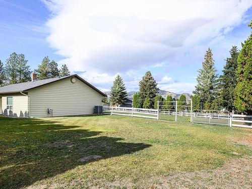 6394 Barnhartvale Road, Kamloops, BC - Outdoor