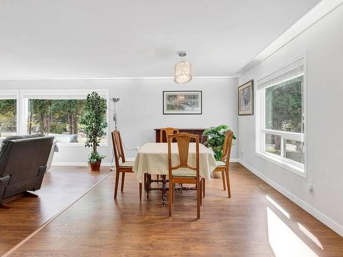 6394 Barnhartvale Road, Kamloops, BC - Indoor Photo Showing Dining Room