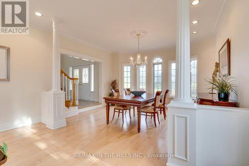 15316 Mount Wolfe Road, Caledon, ON - Indoor Photo Showing Dining Room