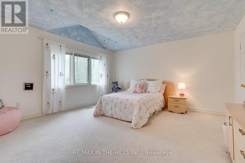 15316 Mount Wolfe Road, Caledon, ON - Indoor Photo Showing Bedroom