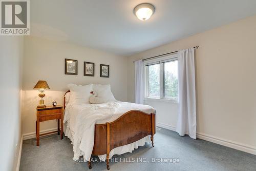 15316 Mount Wolfe Road, Caledon, ON - Indoor Photo Showing Bedroom