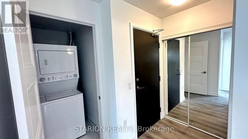 513 - 25 Neighbourhood Lane, Toronto, ON - Indoor Photo Showing Laundry Room