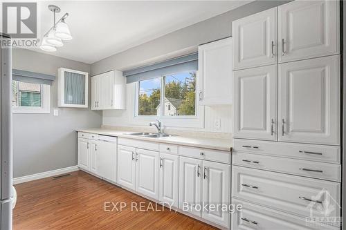 35 Elgin Street N, Athens, ON - Indoor Photo Showing Kitchen With Double Sink