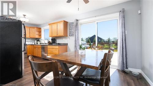 116 Patterson Parkway, Georgian Bluffs, ON - Indoor Photo Showing Dining Room