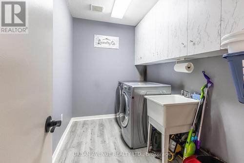 11 - 41 Laguna Parkway, Ramara, ON - Indoor Photo Showing Laundry Room