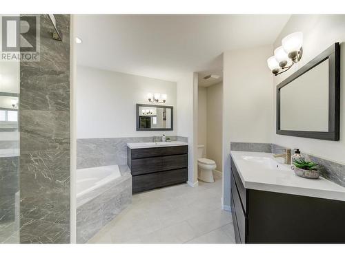 357 Quilchena Drive, Kelowna, BC - Indoor Photo Showing Bathroom