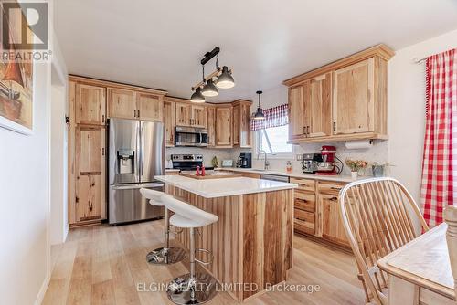 33257 Queen Street, Southwold (Iona Station), ON - Indoor Photo Showing Kitchen