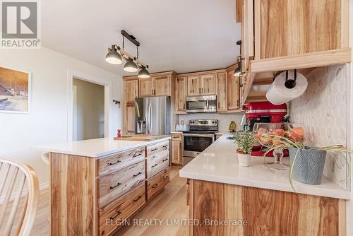 33257 Queen Street, Southwold (Iona Station), ON - Indoor Photo Showing Kitchen