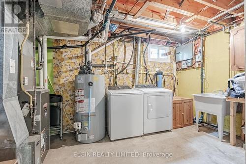 33257 Queen Street, Southwold (Iona Station), ON - Indoor Photo Showing Laundry Room