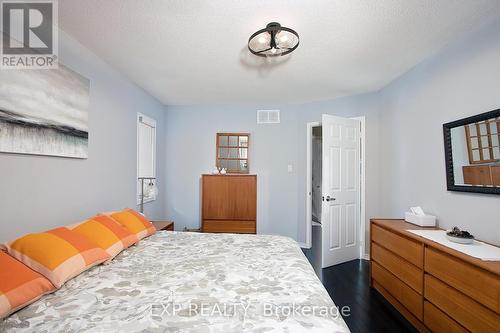 189 Harley Street, London, ON - Indoor Photo Showing Bedroom