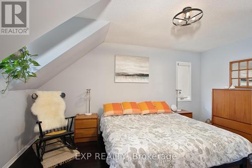 189 Harley Street, London, ON - Indoor Photo Showing Bedroom