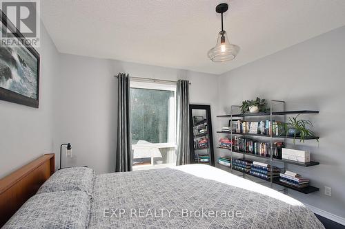 189 Harley Street, London, ON - Indoor Photo Showing Bedroom