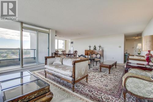 704 - 1 Clark Avenue W, Vaughan, ON - Indoor Photo Showing Living Room