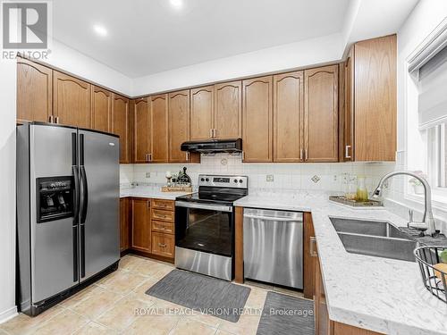 7 Rockrose Drive, Brampton, ON - Indoor Photo Showing Kitchen With Stainless Steel Kitchen With Double Sink