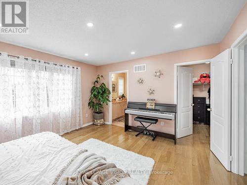 7 Rockrose Drive, Brampton, ON - Indoor