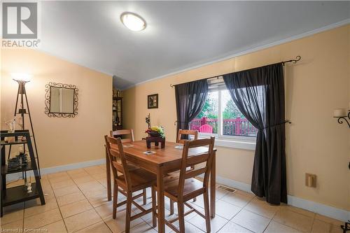 197 Fennell Avenue E, Hamilton, ON - Indoor Photo Showing Dining Room