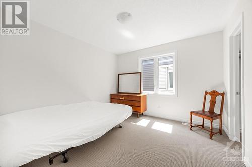 69 Defence Street, Ottawa, ON - Indoor Photo Showing Bedroom