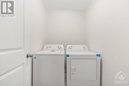 69 Defence Street, Ottawa, ON - Indoor Photo Showing Laundry Room