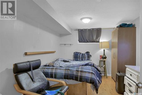 2136 Wallace Street, Regina, SK - Indoor Photo Showing Bedroom